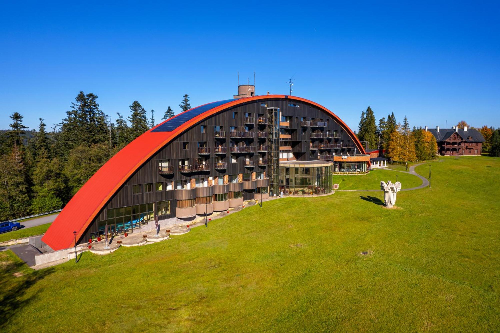 President Hotel Montfort Sebesér Kültér fotó